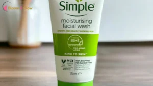 Simple Kind to Skin Moisturising Facial Wash
